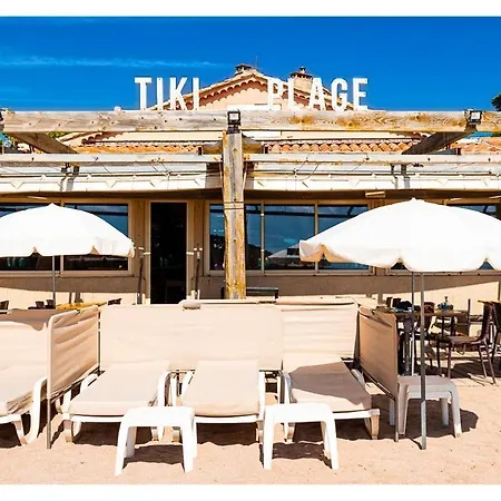 Les Oliviers De L'esterel